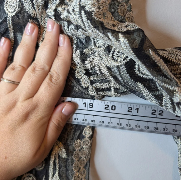 CATO Embroidered Detail Sheer Top Black & Champagne Formal Blouse Small - Picture 9 of 9